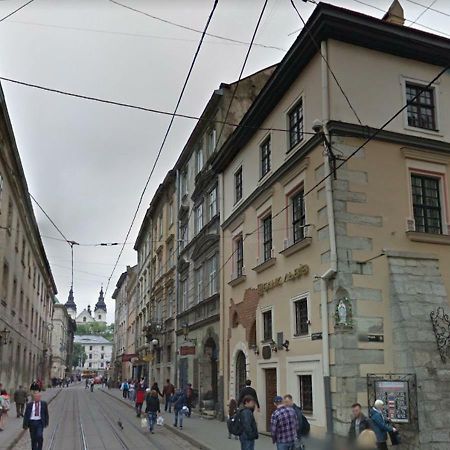 Уютная Квартира На Площади Рынок Lviv Eksteriør bilde